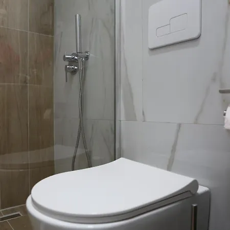 Blloku Lejlighed Tirana